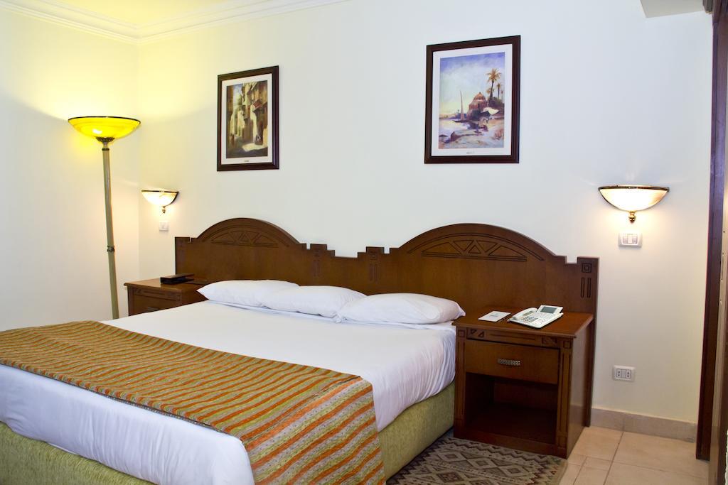 Tolip Aswan Hotel Exterior photo